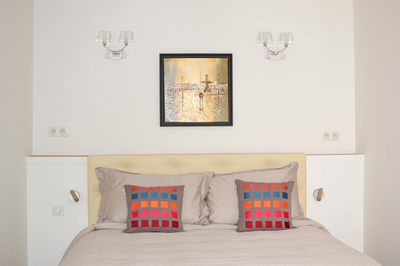 Assia & Nathalie - Luxury B&B Marais Paris Exteriör bild