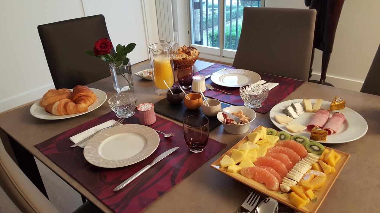 Assia & Nathalie - Luxury B&B Marais Paris Exteriör bild